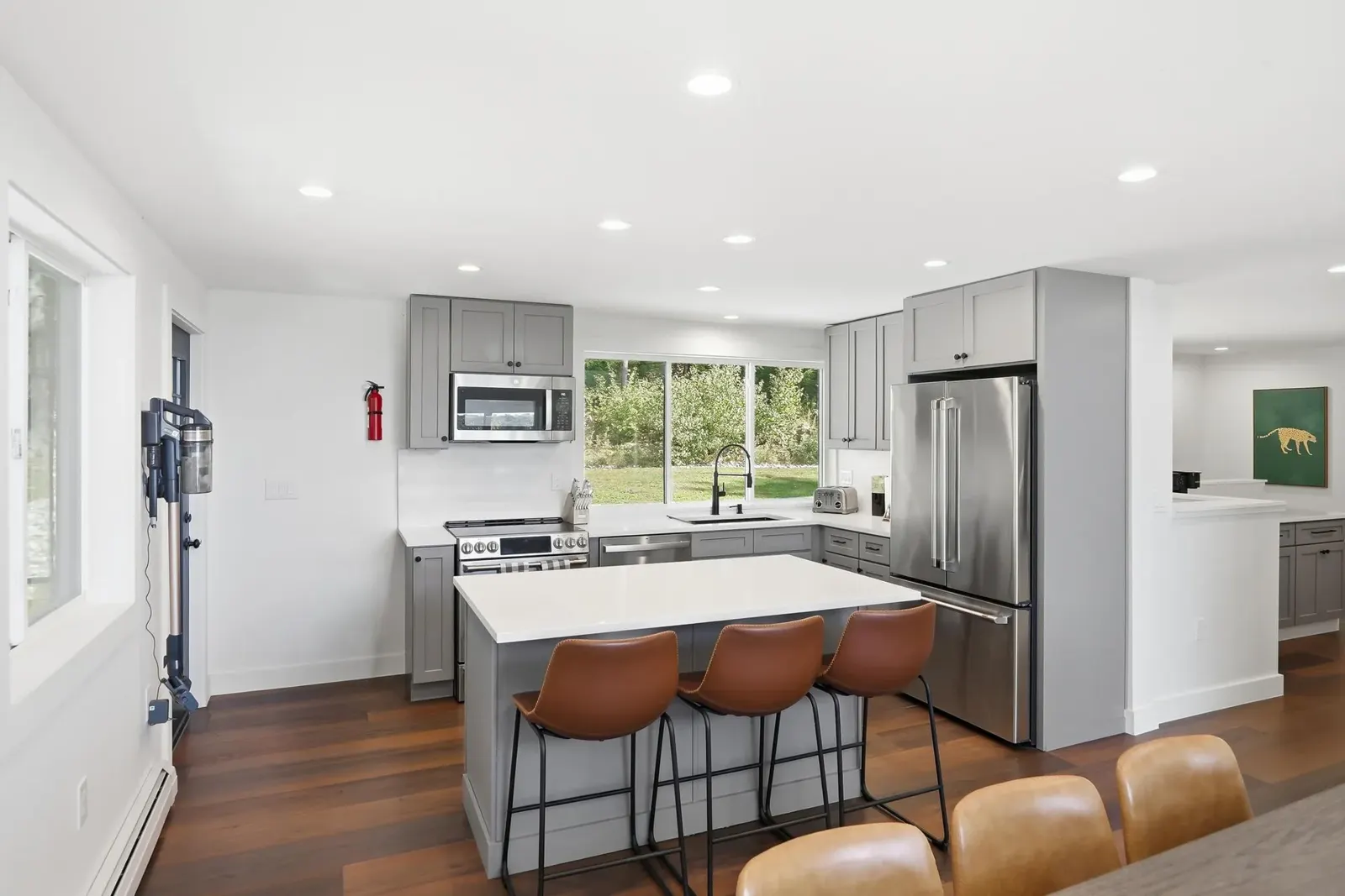 Living & dining