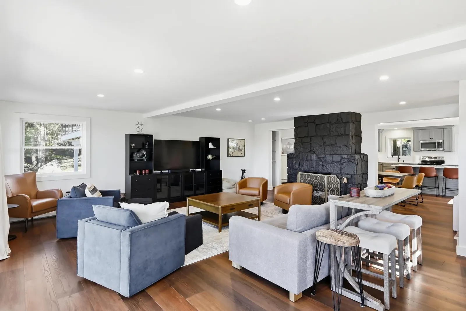 Living & dining